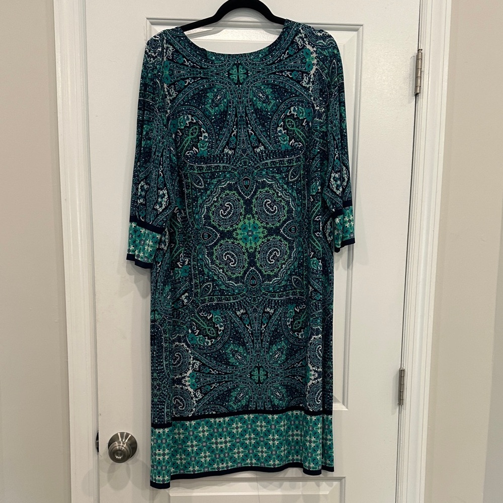 Long Sleeve Teal Paisley Shift Dress
